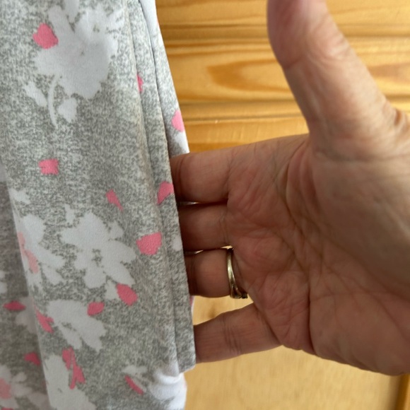 Joyspun Women's Floral Nightgown - Gray and Pink Sz M - Picture 2 of 3